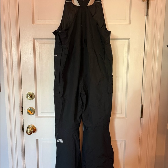 The North Face Black Ski & Snow Bib - Picture 3 of 9